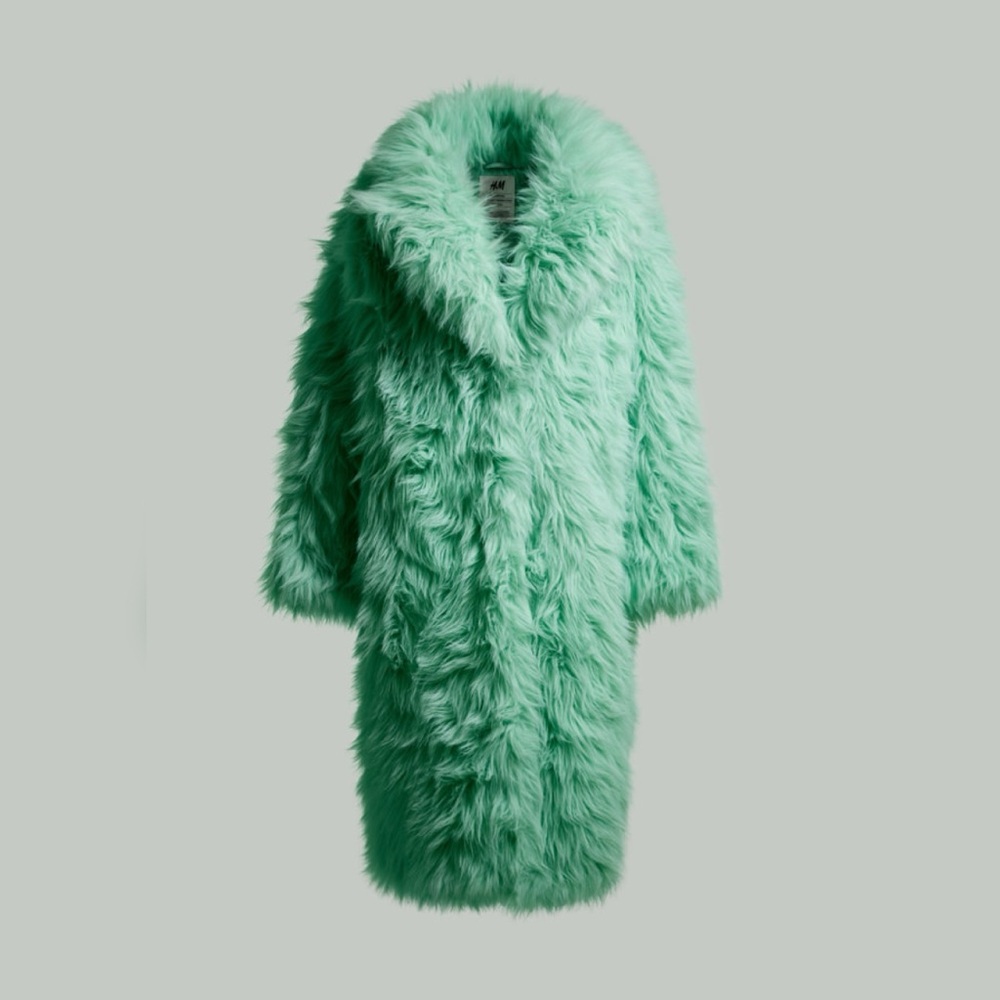 H&M METAVERSE PLUSH TEDDY COAT